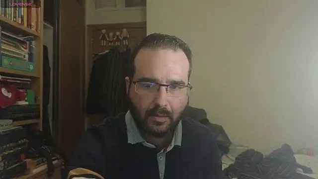 curiosillo83 online show from February 27, 2025, 4:43 pm