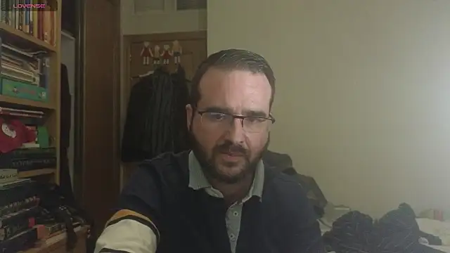 curiosillo83 online show from February 27, 2025, 7:47 pm