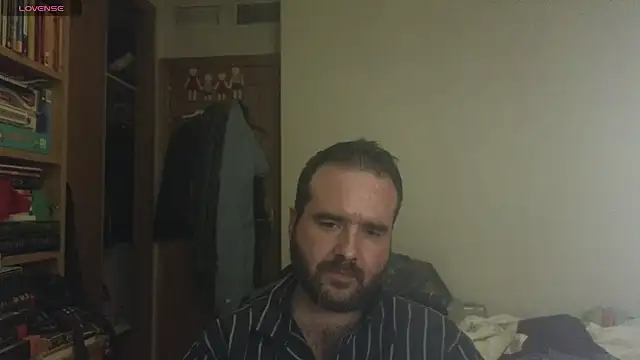 curiosillo83 online show from March 2, 2025, 12:09 am