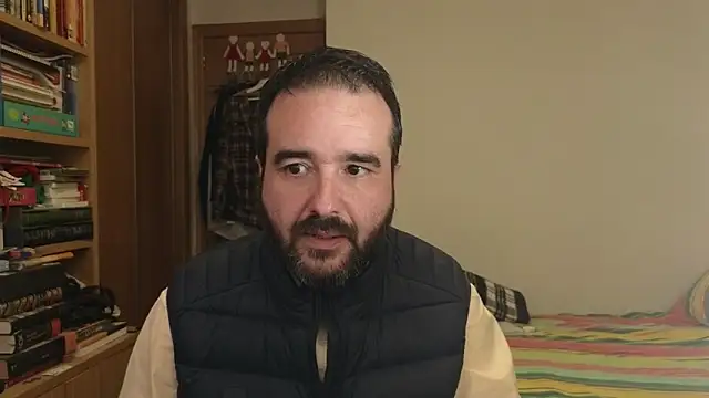 curiosillo83 online show from November 6, 2025, 3:02 pm