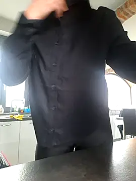 luxxe25 online show from January 15, 2026, 9:14 am