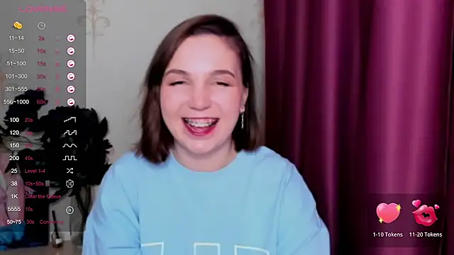 KindHazelHere  online show from February 19, 2025, 1:06 pm