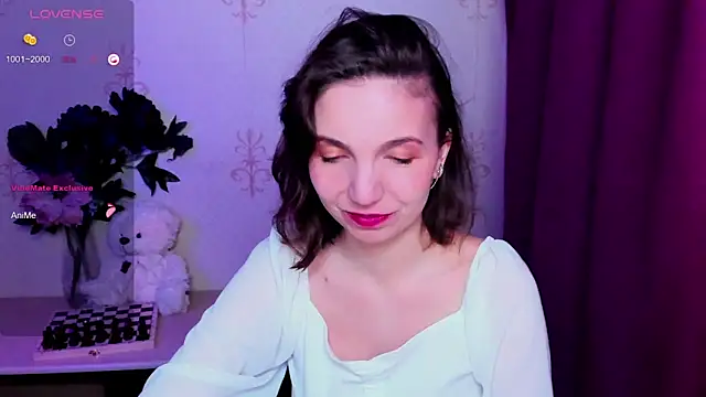 KindHazelHere  online show from March 20, 2026, 9:08 pm