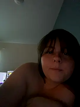 Snapshot of lavendermei chatting on September 15, 2025, 9:26 pm lavendermei online show from September 15, 2025, 9:26 pm