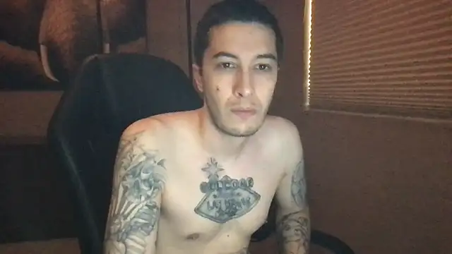 Snapshot of Bwcjoshbanks chatting on May 27, 2026, 6:49 pm Bwcjoshbanks online show from May 27, 2026, 6:49 pm
