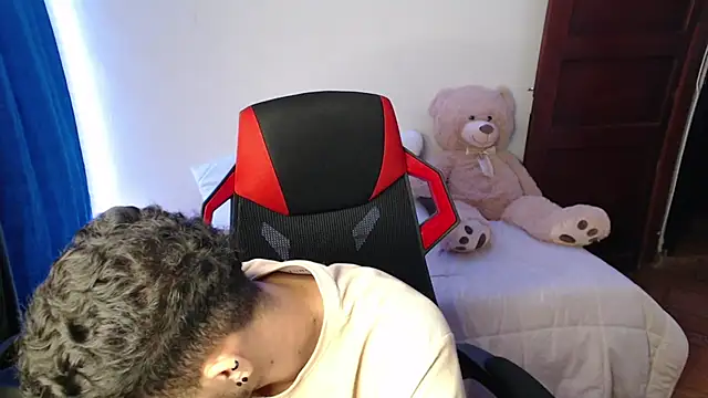 stevenSEX123 online show from December 13, 2024, 10:45 pm