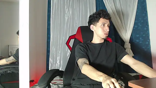 stevenSEX123 online show from November 11, 2025, 5:07 am