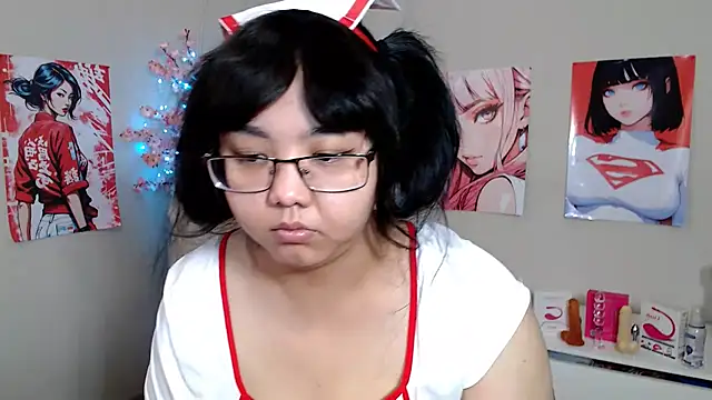 Snapshot of Moertomlly chatting on November 11, 2025, 4:23 am Moertomlly online show from November 11, 2025, 4:23 am