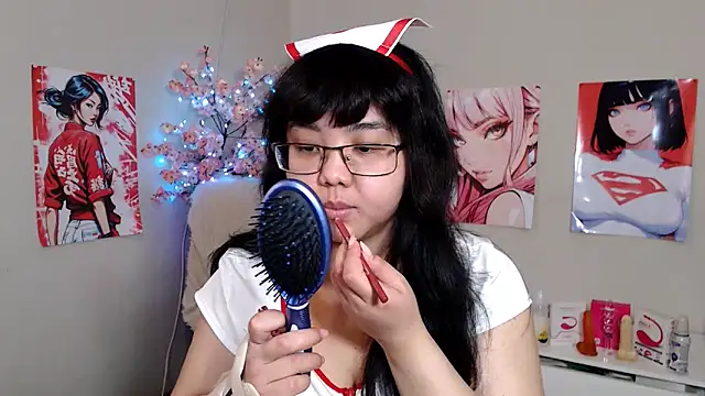 Snapshot of Moertomlly chatting on November 21, 2025, 4:22 am Moertomlly online show from November 21, 2025, 4:22 am