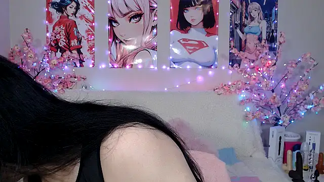 Moertomlly online show from April 4, 2026, 3:05 am