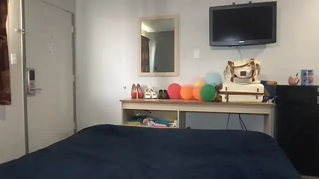 TiffaneyLove online show from March 29, 2026, 7:14 pm