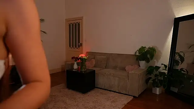 denise sweetbunny online show from February 28, 2026, 4:52 pm