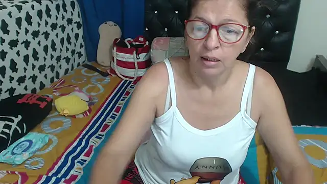 jellyfishhot online show from June 1, 2026, 3:25 pm