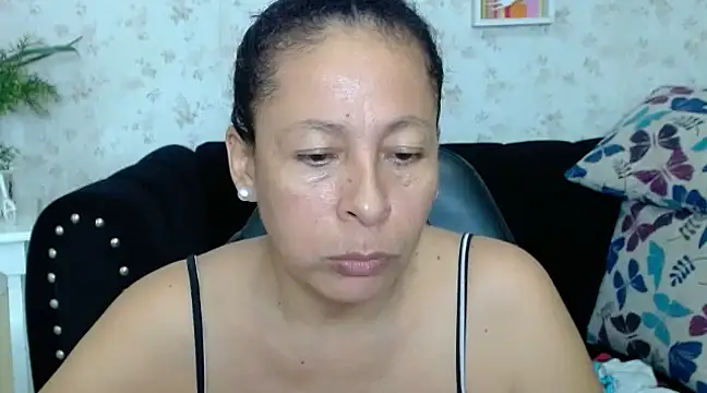 mature martina online show from January 26, 2025, 2:14 am