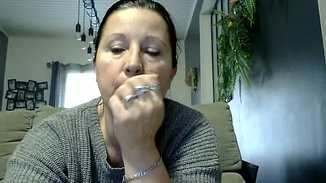 feline27 online show from January 17, 2026, 2:00 pm