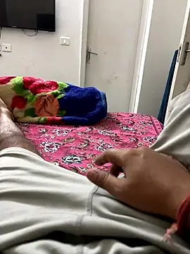 yourheroforfun online show from December 5, 2024, 6:55 pm