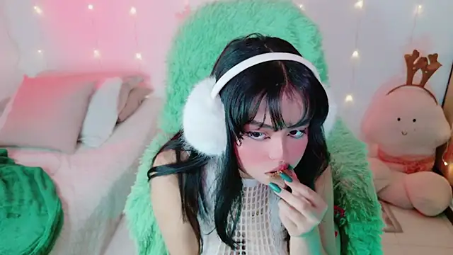 damn that booty online show from December 8, 2024, 2:39 am