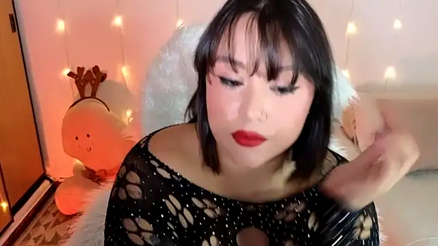 Snapshot of bigbooty-30 chatting on December 10, 2024, 12:17 am bigbooty-30 online show from December 10, 2024, 12:17 am