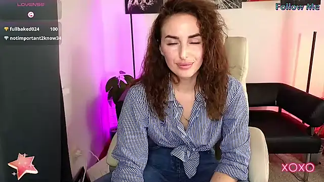 xx adrihanna xx online show from February 25, 2025, 3:05 pm