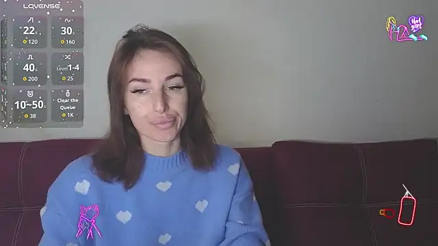 xx adrihanna xx online show from April 8, 2026, 9:53 am