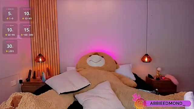 AbbieEdmond online show from February 21, 2025, 7:12 am