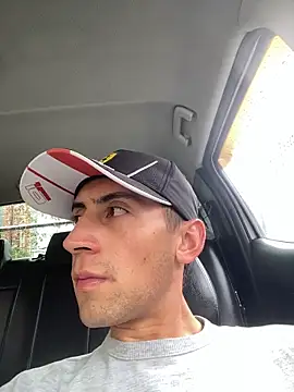 vpn1000 online show from March 12, 2026, 8:04 pm