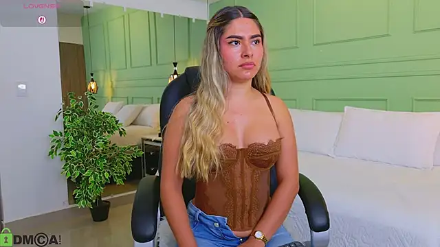 kataliina   online show from April 13, 2026, 11:59 am