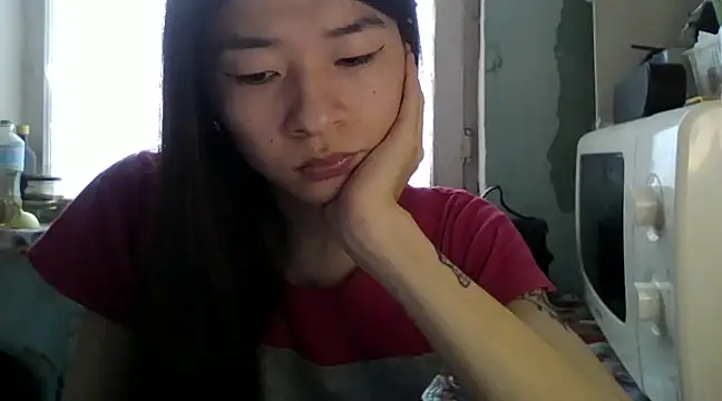 CarlyJoy online show from February 16, 2025, 10:43 am