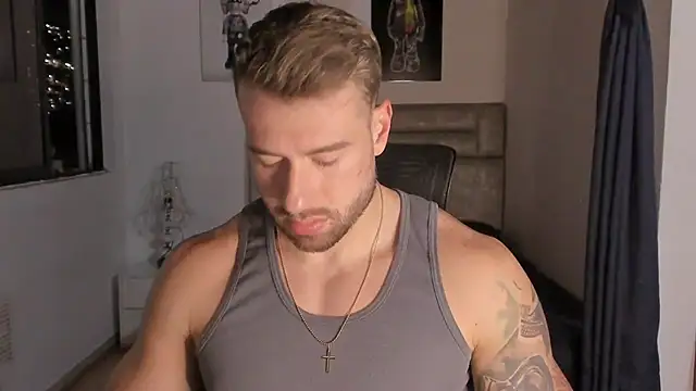 paul rogerr online show from September 30, 2025, 11:32 pm