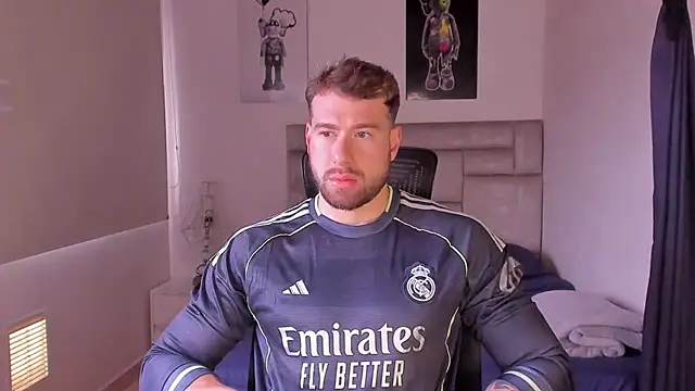 paul rogerr online show from January 6, 2026, 1:37 pm