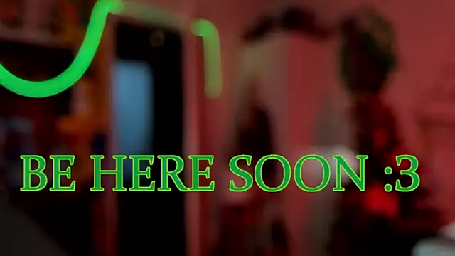 Sunny Mouse  online show from December 18, 2025, 6:25 pm