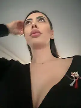 Flower Pow3r online show from March 3, 2025, 5:53 am