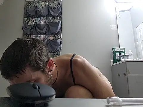 Bi curious86 online show from September 22, 2025, 9:28 pm