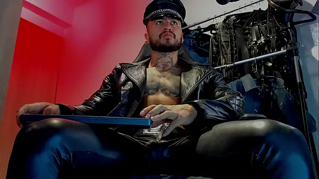 billyMayer  online show from December 31, 2024, 12:46 pm