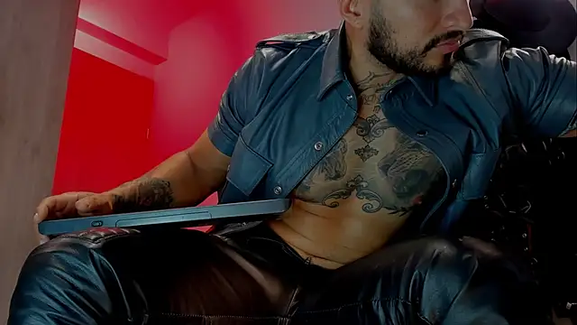 billyMayer  online show from February 21, 2025, 9:54 pm