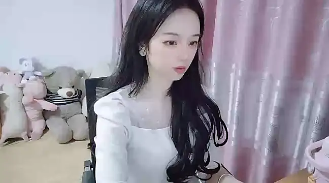 wwcc123 online show from March 8, 2025, 5:01 pm