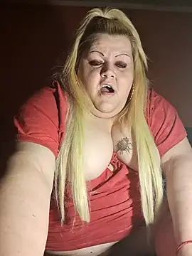 ducicsajsziii online show from December 10, 2024, 9:43 pm