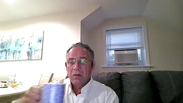 Snapshot of twopeopleinlove chatting on July 27, 2026, 9:38 am twopeopleinlove online show from July 27, 2026, 9:38 am