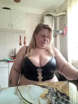 AriannaMilf online show from March 29, 2026, 8:25 am