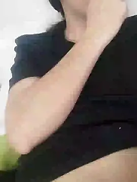 bruna safadinhaa online show from January 11, 2025, 3:52 pm