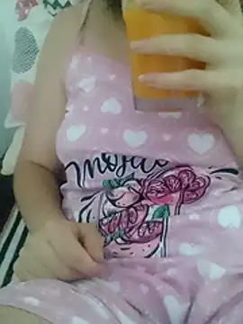 Snapshot of bruna_safadinhaa chatting on June 14, 2026, 2:19 pm bruna safadinhaa online show from June 14, 2026, 2:19 pm