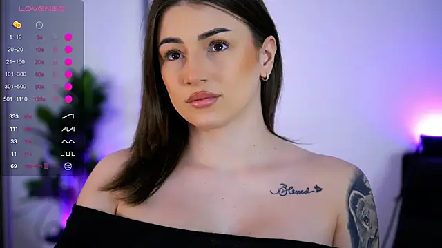 Snapshot of AishaCarter chatting on February 5, 2026, 6:45 pm AishaCarter online show from February 5, 2026, 6:45 pm