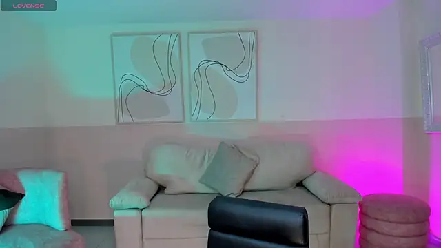 Snapshot of AlessiaCorleone_ chatting on January 24, 2025, 8:43 pm AlessiaCorleone online show from January 24, 2025, 8:43 pm