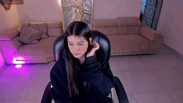 Snapshot of AlessiaCorleone_ chatting on March 22, 2025, 3:53 pm AlessiaCorleone online show from March 22, 2025, 3:53 pm