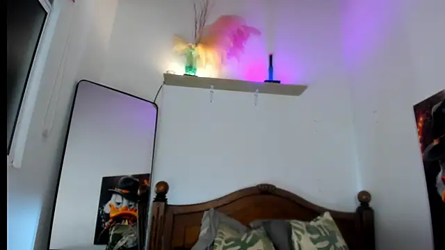 Juan Castano online show from September 24, 2025, 9:23 am