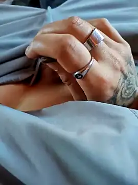 Luka932 online show from March 11, 2026, 3:51 pm