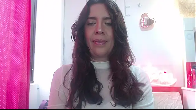 Victoria meester online show from March 9, 2025, 1:37 pm