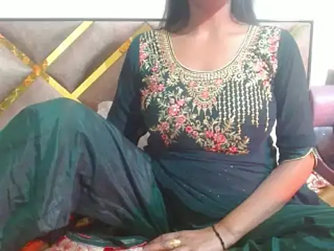 nikitahot3 online show from February 23, 2025, 2:46 pm