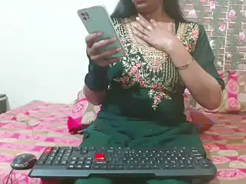 nikitahot3 online show from March 17, 2025, 11:32 pm