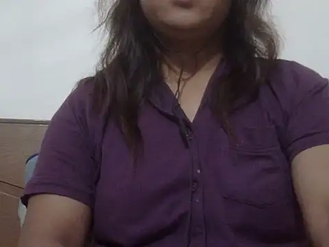 shekira99 online show from February 28, 2026, 2:18 pm